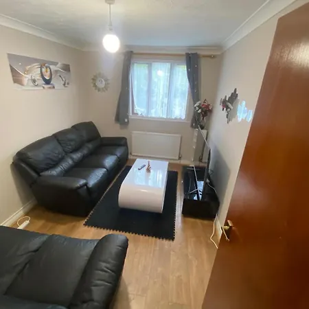 Stunning 2 Bedroom With Garden Sleep 6 Лондон Экстерьер фото