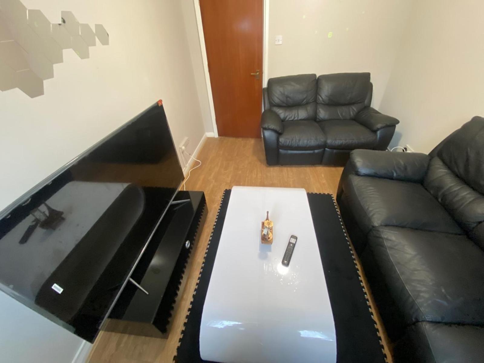 Stunning 2 Bedroom With Garden Sleep 6 Апартаменты